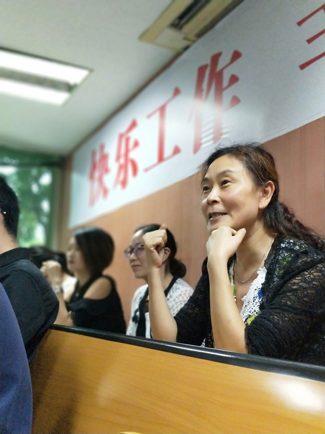 學習周政總艱苦創業精神座談討論會(圖6) 學習周政總艱苦創業精神座談討論會(圖6)